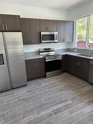 400 SE 22nd Street Fort Lauderdale FL 33316