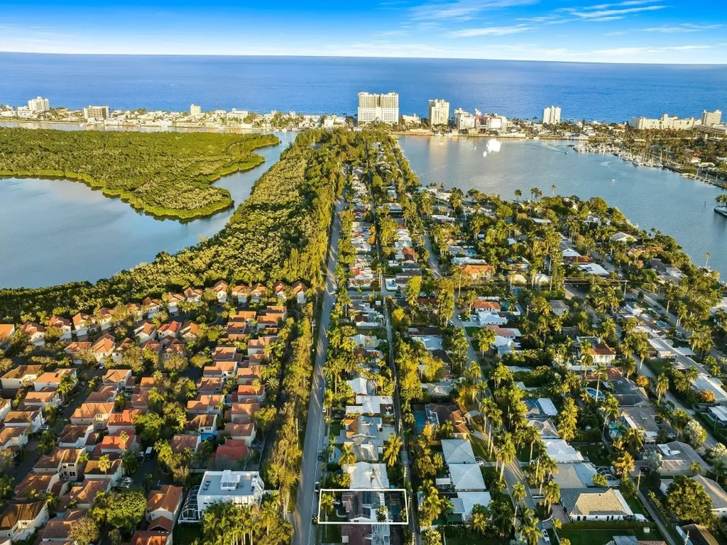 1060 Johnson Street Hollywood FL 33019