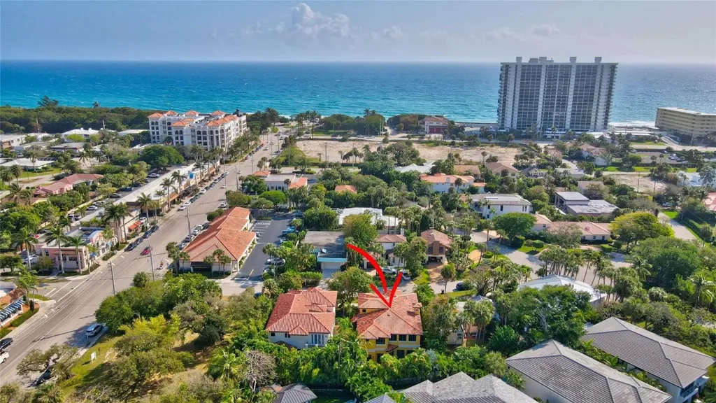 77 SE Olive Way Boca Raton FL 33432