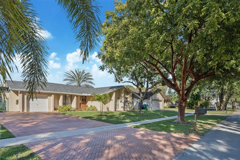 10501 SW 53rd Street Cooper City FL 33328