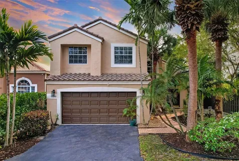 6890 NW 75th Court Parkland FL 33067