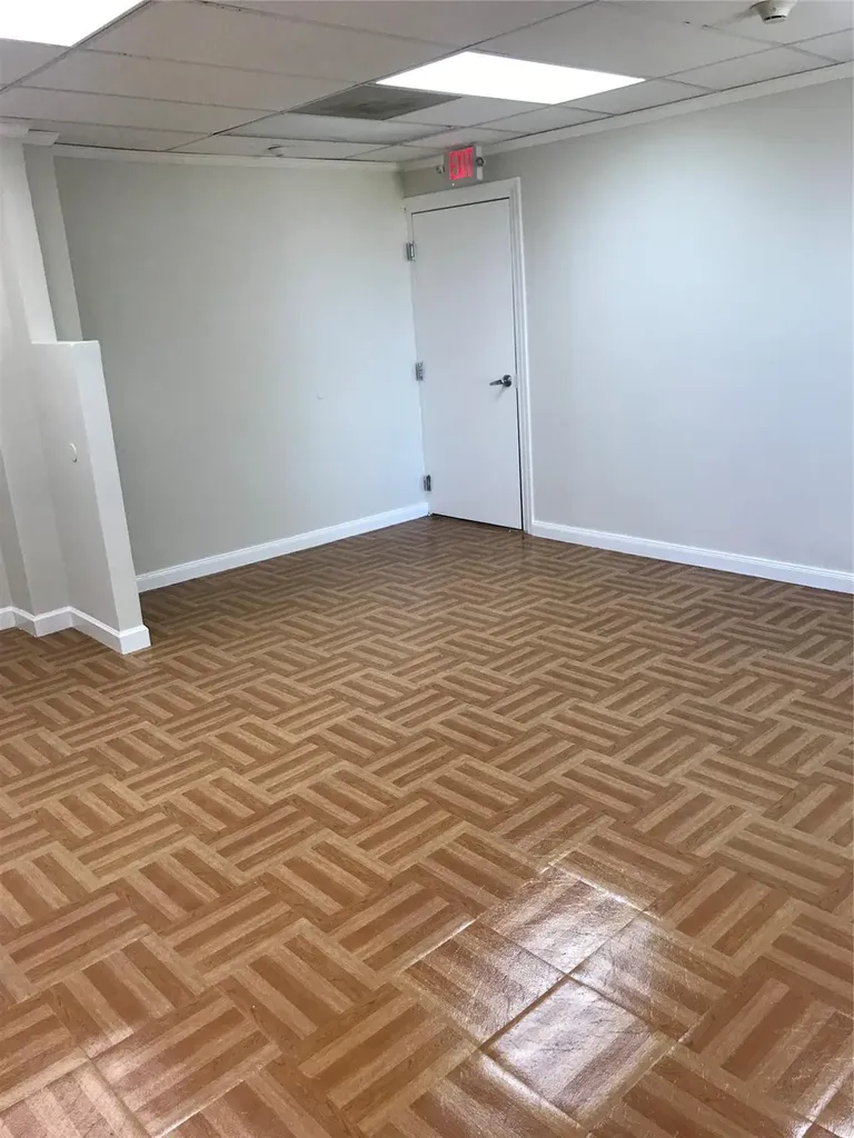 4000 N State Road 7 Lauderdale Lakes FL 33319