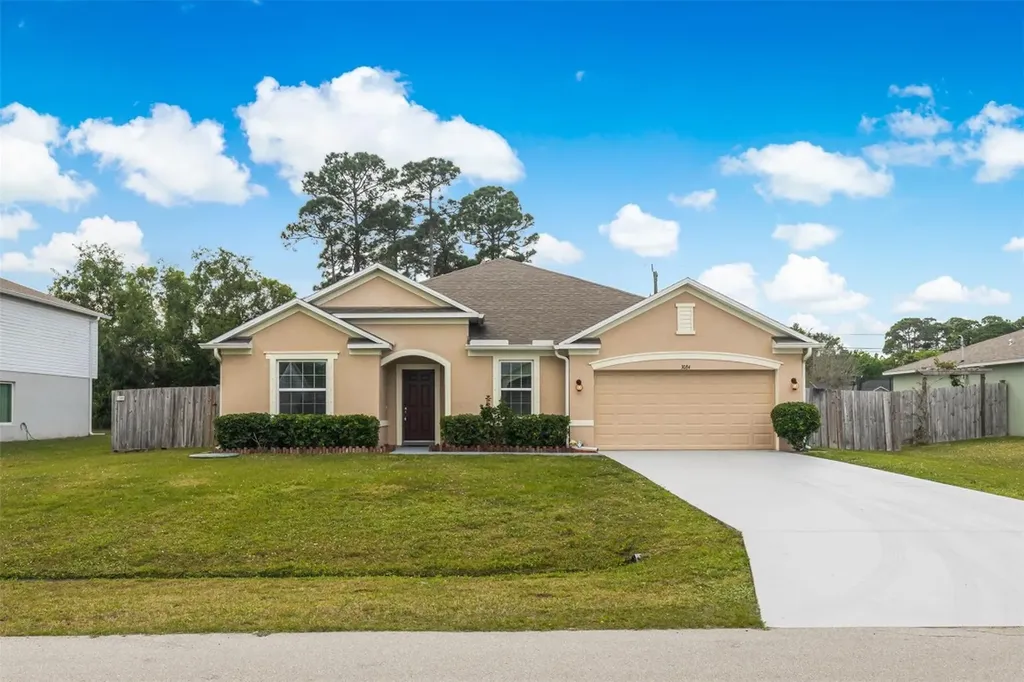 3084 SW Lucerne Street Port St Lucie FL 34953