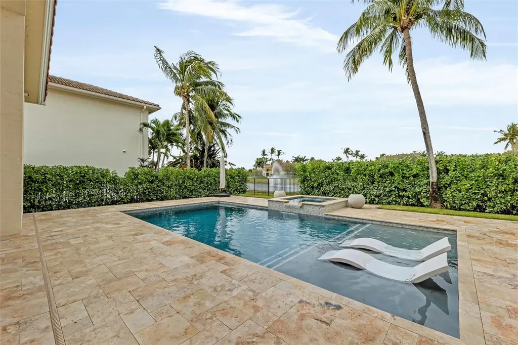 10719 Canyon Bay Lane Boynton Beach FL 33473