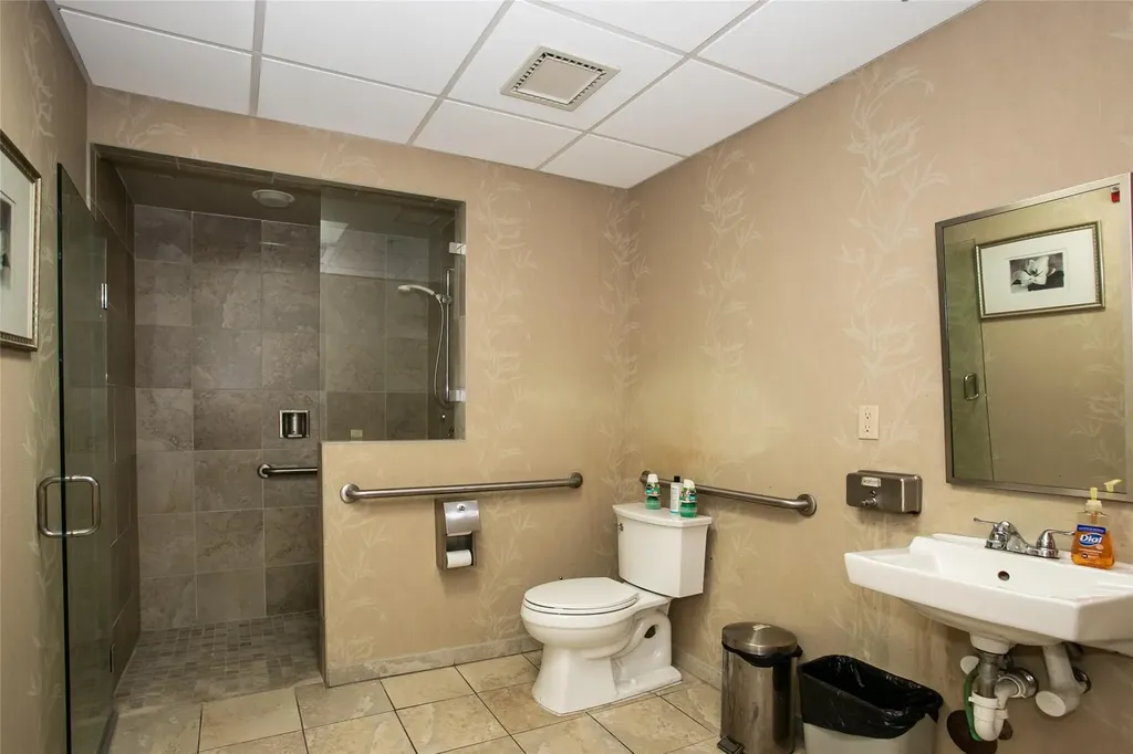 7171 N University Drive Tamarac FL 33321