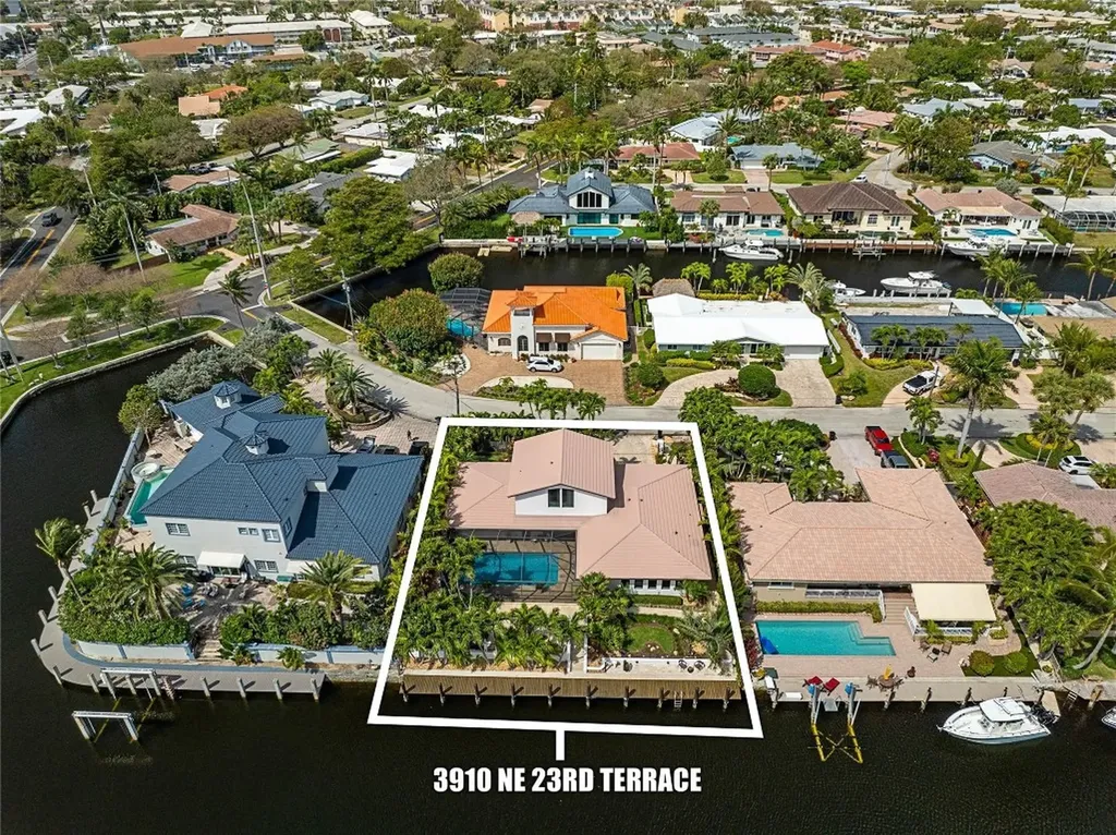 3910 NE 23rd Terrace Lighthouse Point FL 33064