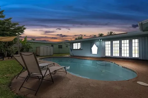 8205 NW 21st Street Sunrise FL 33322