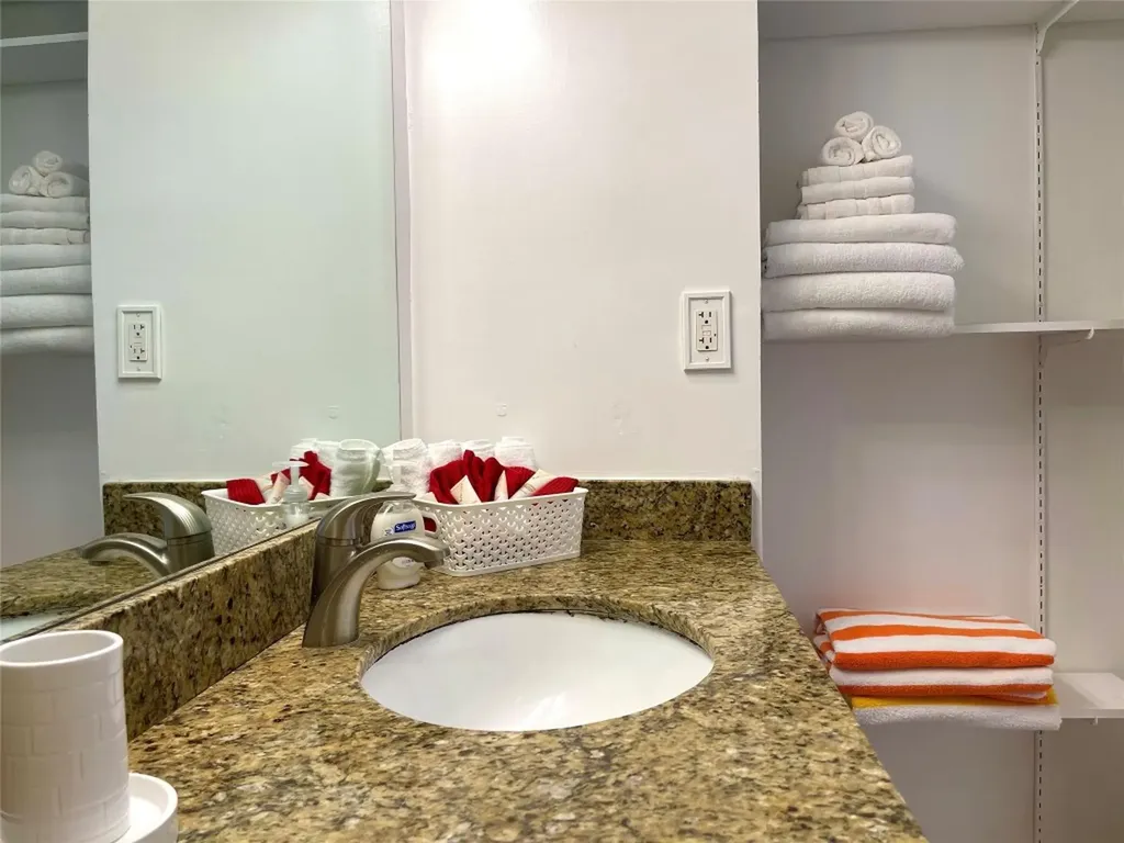 19370 Collins Avenue Sunny Isles Beach FL 33160