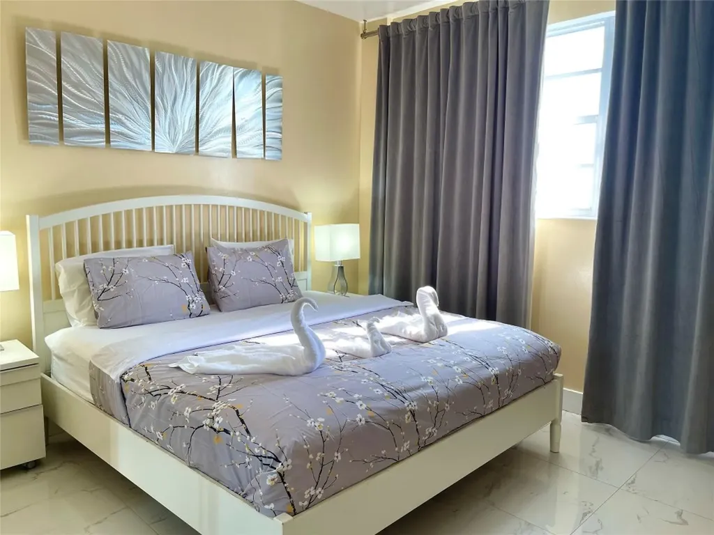 19370 Collins Avenue Sunny Isles Beach FL 33160