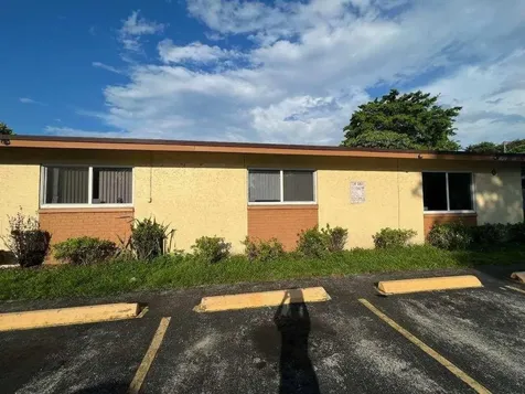 1790 NW 52nd Avenue Lauderhill FL 33313