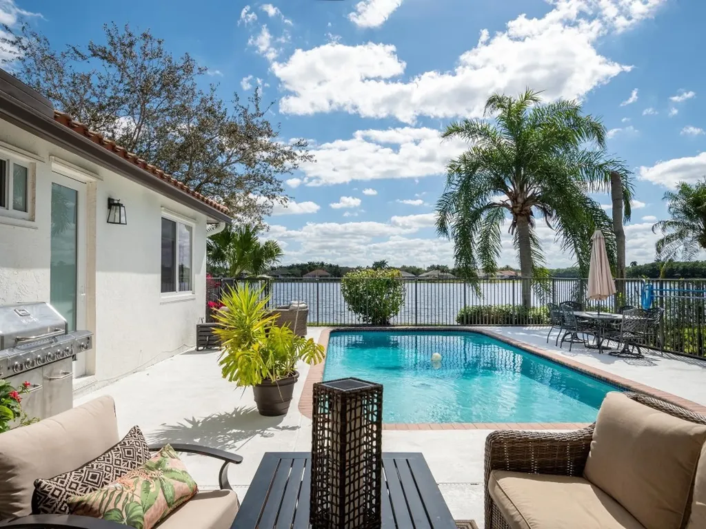 1460 Lantana Drive Weston FL 33326