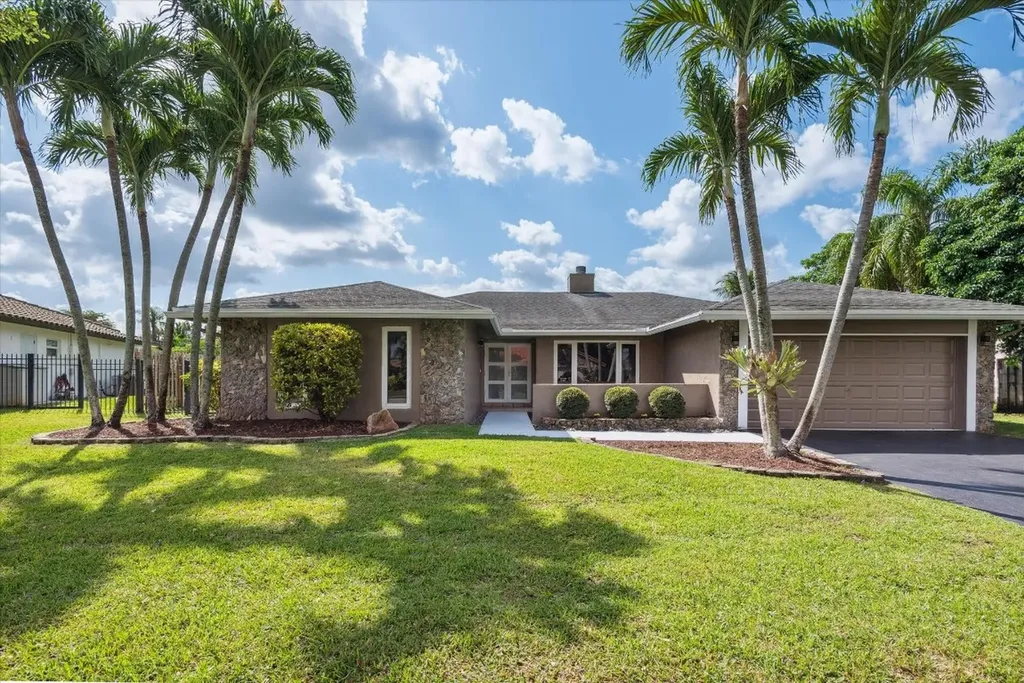 9710 NW 15th Street Plantation FL 33322