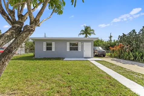 2456 NW 6th Street Pompano Beach FL 33069