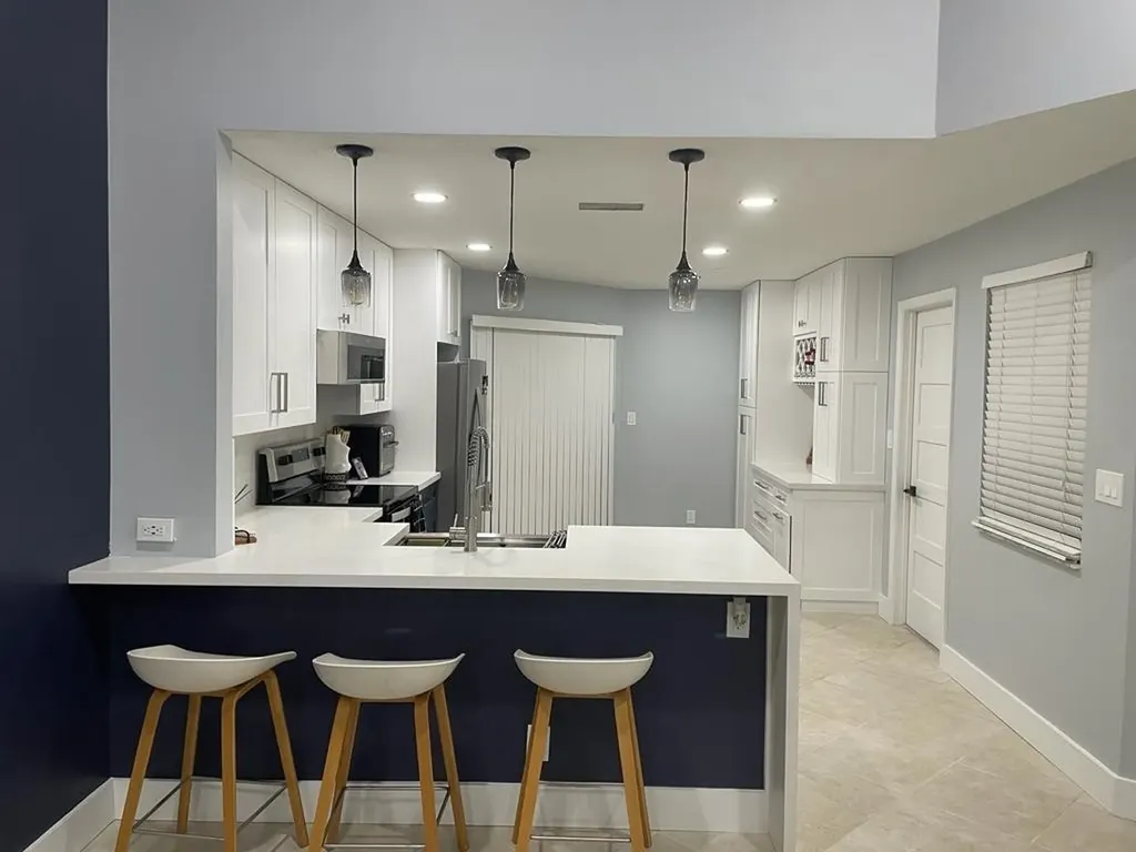 8837 W Sunrise Boulevard Plantation FL 33322