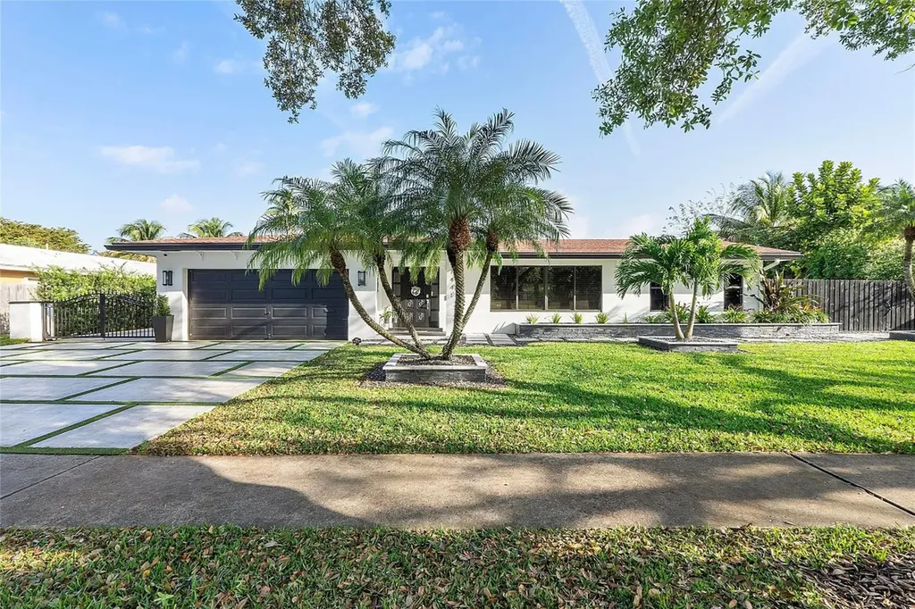 7441 SW 9th Street Plantation FL 33317