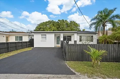 717 SW 7th Terrace Hallandale Beach FL 33009