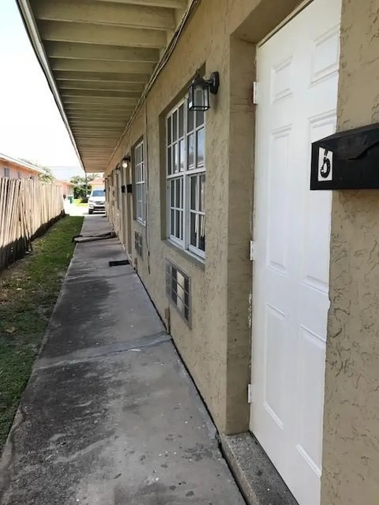724 Truman Street Lake Worth Beach FL 33460