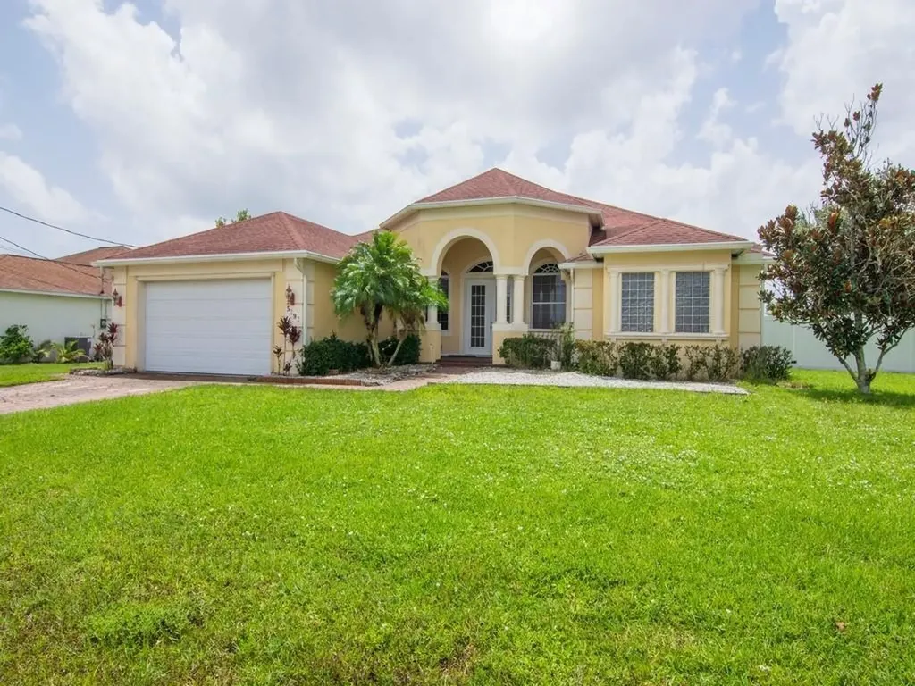 5292 NW South Delwood Drive Port St Lucie FL 34986