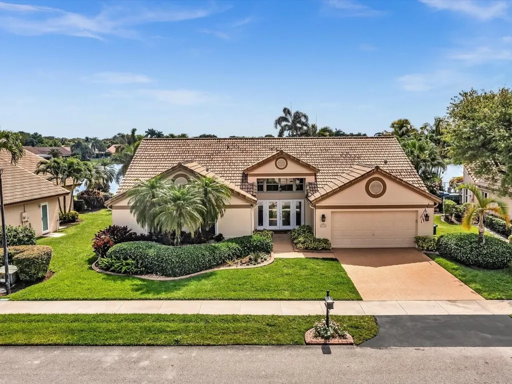 9540 Hollyhock Court Davie FL 33328