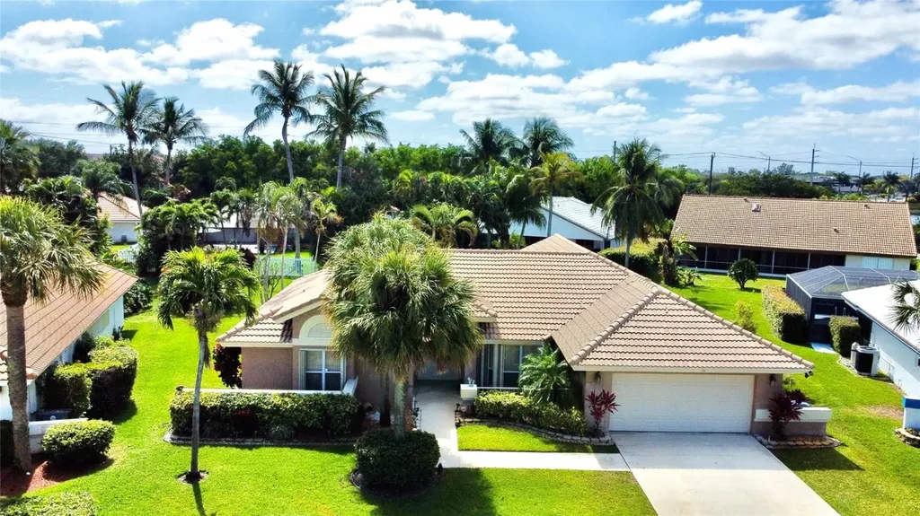 6628 Lake Loran Way Lake Worth FL 33467