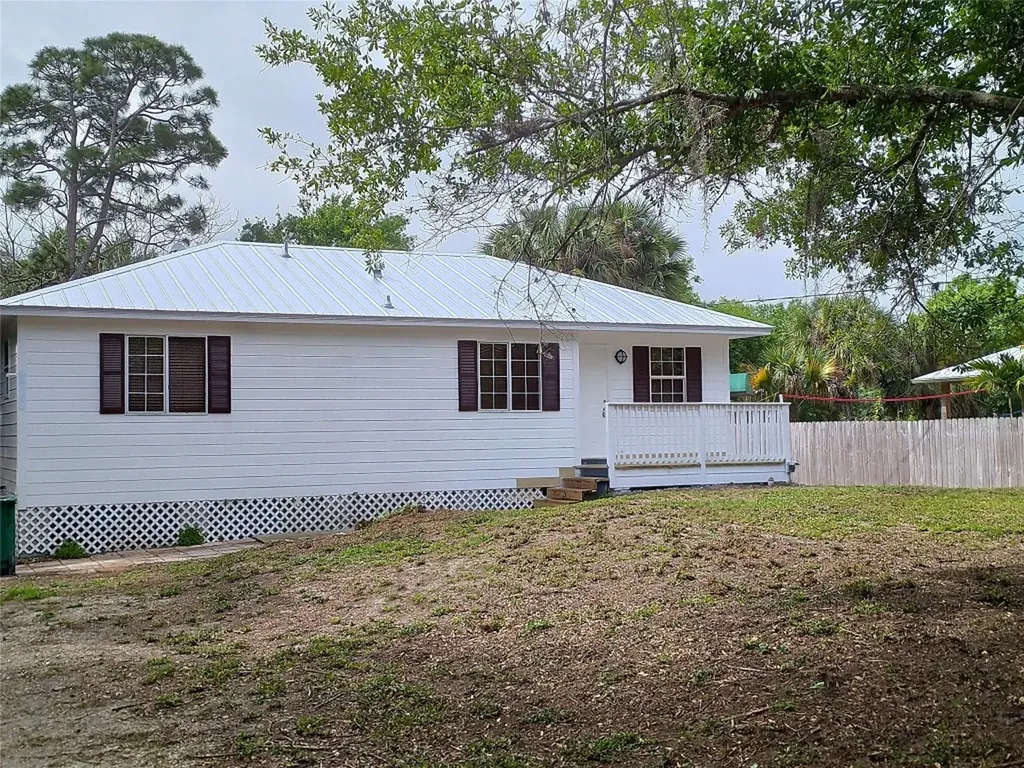 9555 Orange Avenue Fort Pierce FL 34945