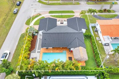 6001 SW 89th Court Miami FL 33173