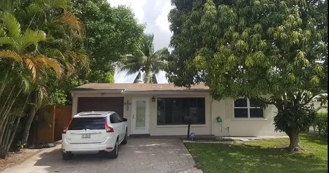 2721 Sherman Street Hollywood FL 33020