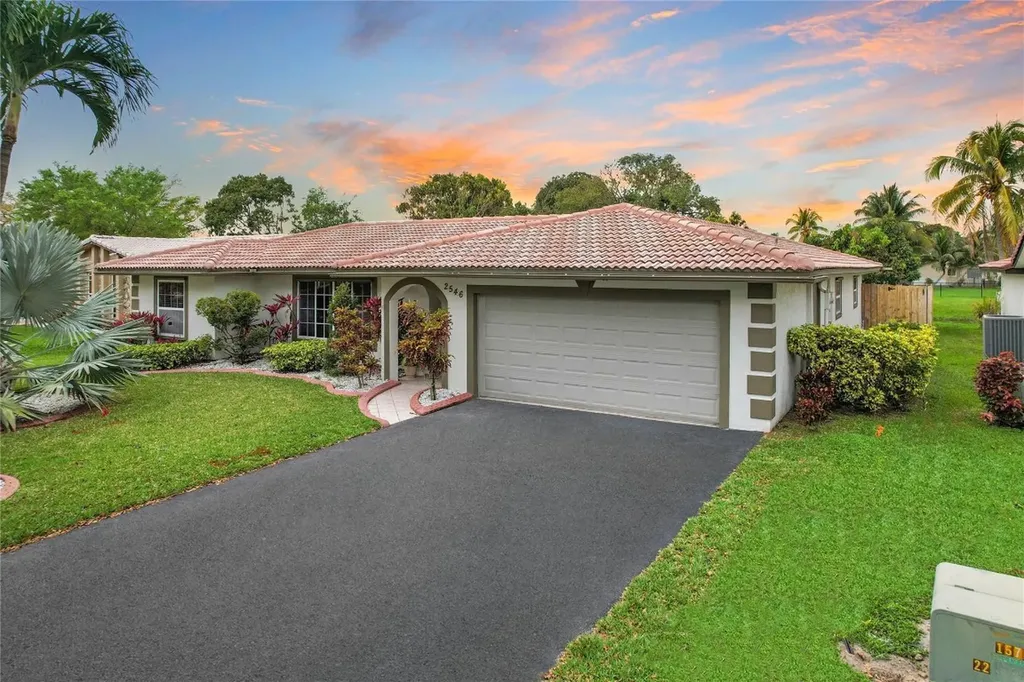 2546 NW 120th Terrace Coral Springs FL 33065