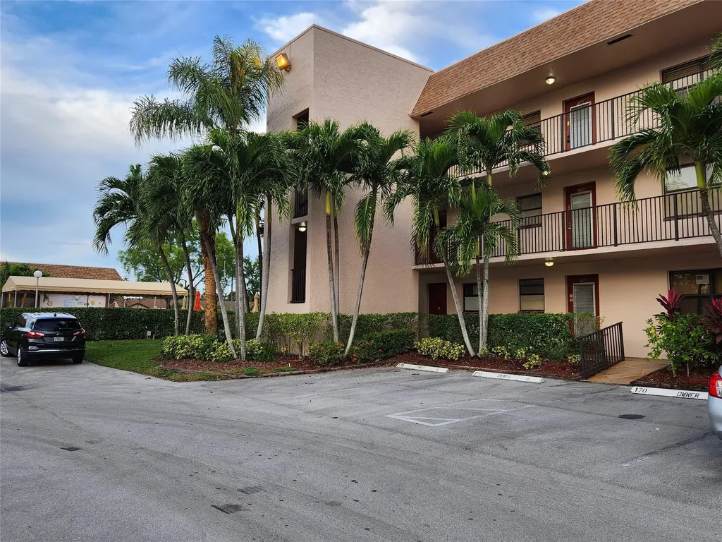 10180 NW 30th Court Sunrise FL 33322