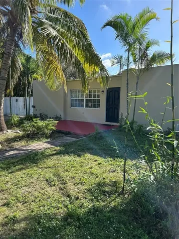 3866 Pensacola Drive Lake Worth FL 33462