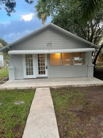 2513 Cleveland Street Hollywood FL 33020