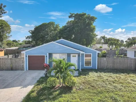10684 Bobbie Lane Royal Palm Beach FL 33411