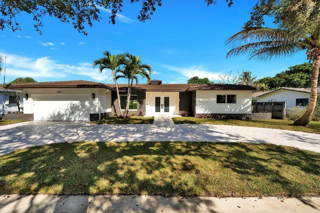 5241 SW 8th Street Plantation FL 33317