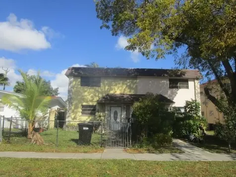 2039 NE 172nd Street North Miami Beach FL 33162