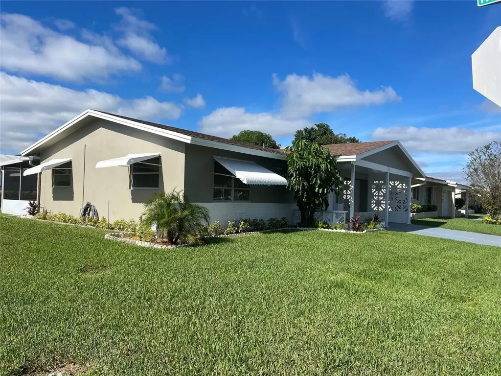 4901 NW 43rd Terrace Tamarac FL 33319