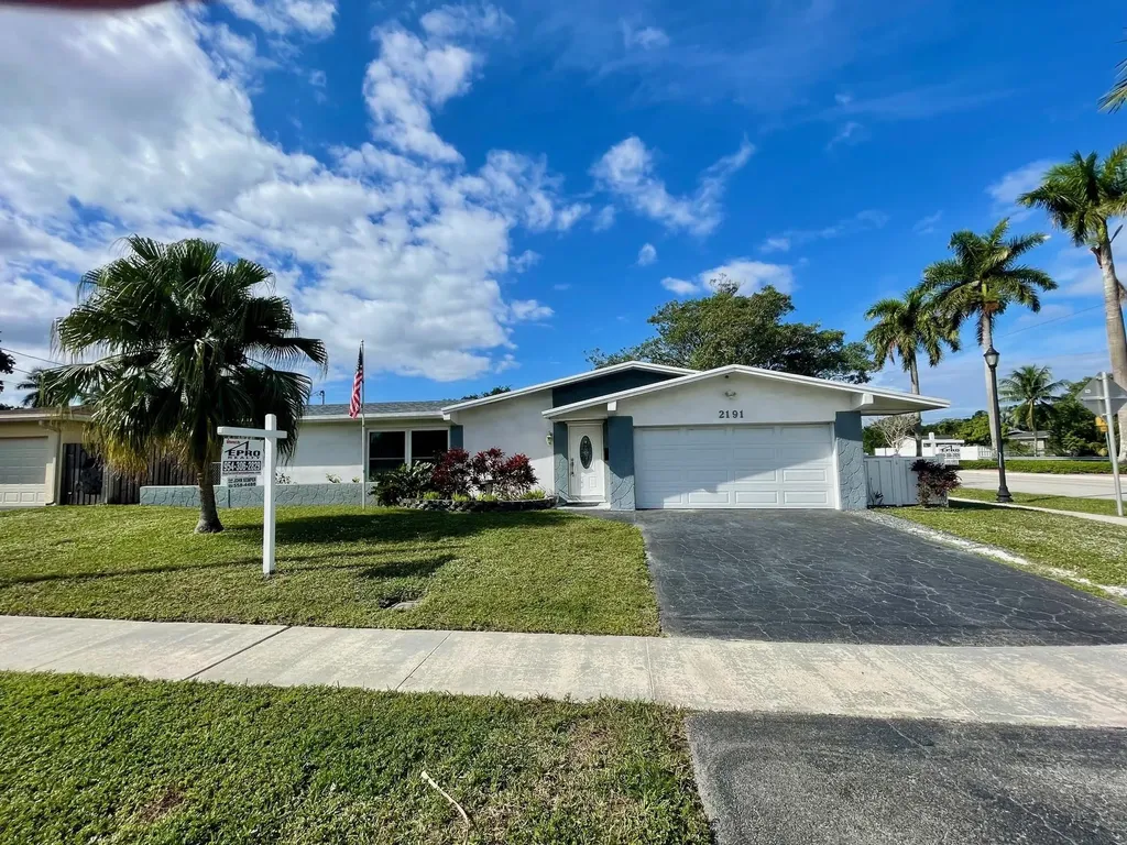 2191 NW 87th Avenue Sunrise FL 33322