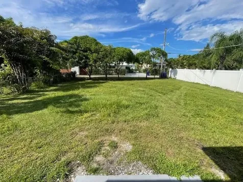 1453 Plunkett Street Hollywood FL 33020