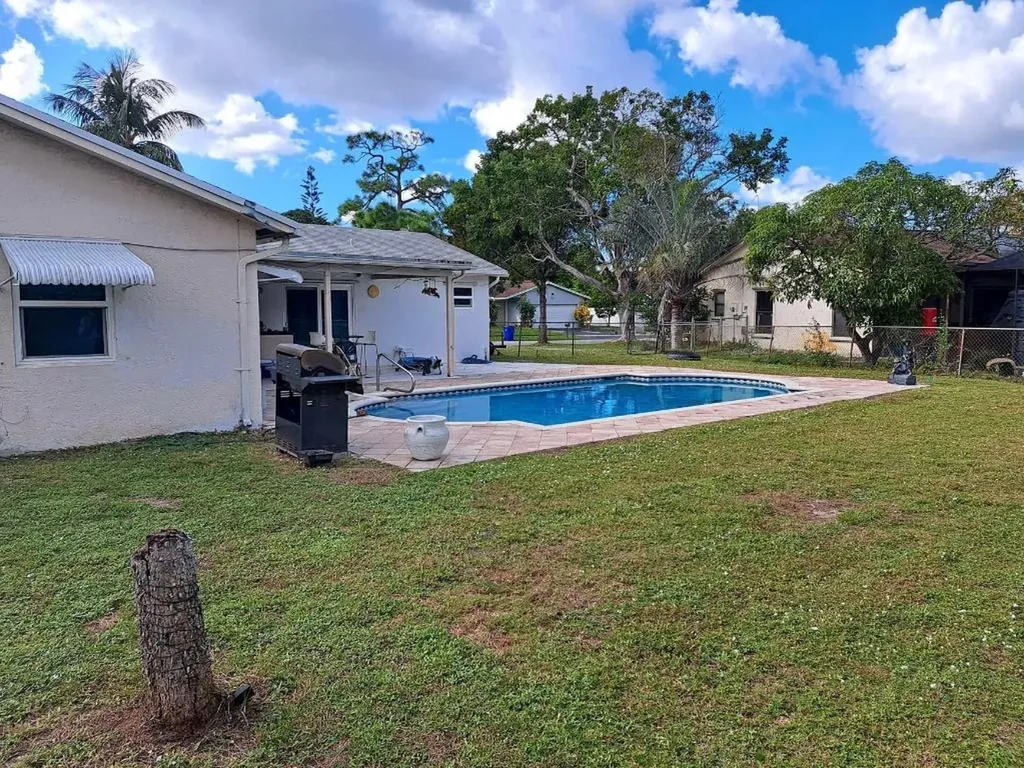 1007 SW 49th Avenue Margate FL 33068