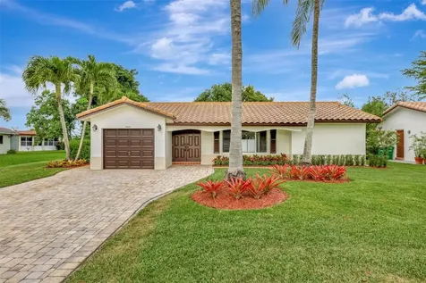 10403 NW 80th Court Tamarac FL 33321