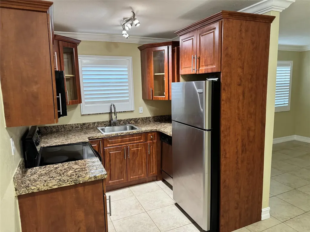 1925 Madison Street Hollywood FL 33020