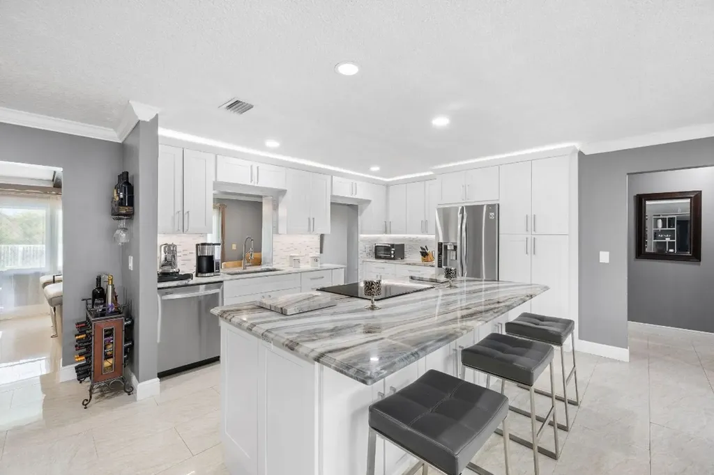 8981 NW 21st Court Coral Springs FL 33071