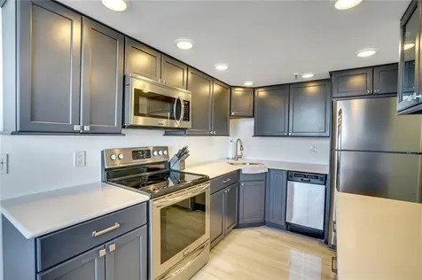 77 S Birch Road Fort Lauderdale FL 33316