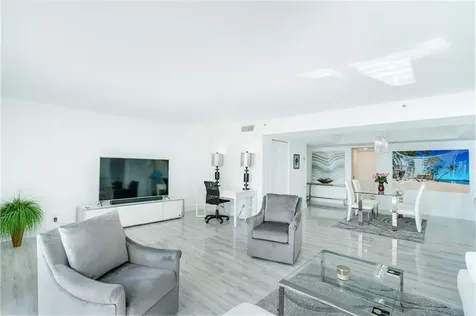 77 S Birch Road Fort Lauderdale FL 33316