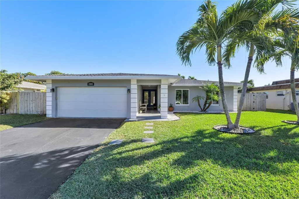 8148 NW 68th Terrace Tamarac FL 33321