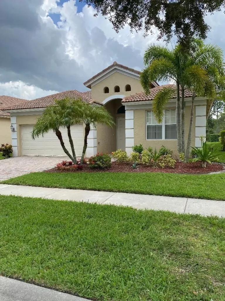 2770 SE Stonebriar Way Stuart FL 34997