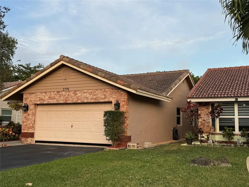 2779 NW 95th Avenue Coral Springs FL 33065
