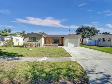4908 SW 90th Terrace Cooper City FL 33328