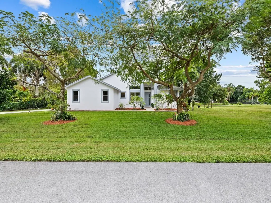 11620 NW 6th Street Plantation FL 33325