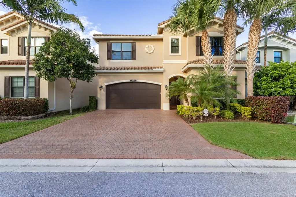 8127 Rainforest Jasper Lane Delray Beach FL 33446
