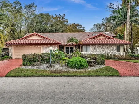 7700 Banyan Terrace Tamarac FL 33321